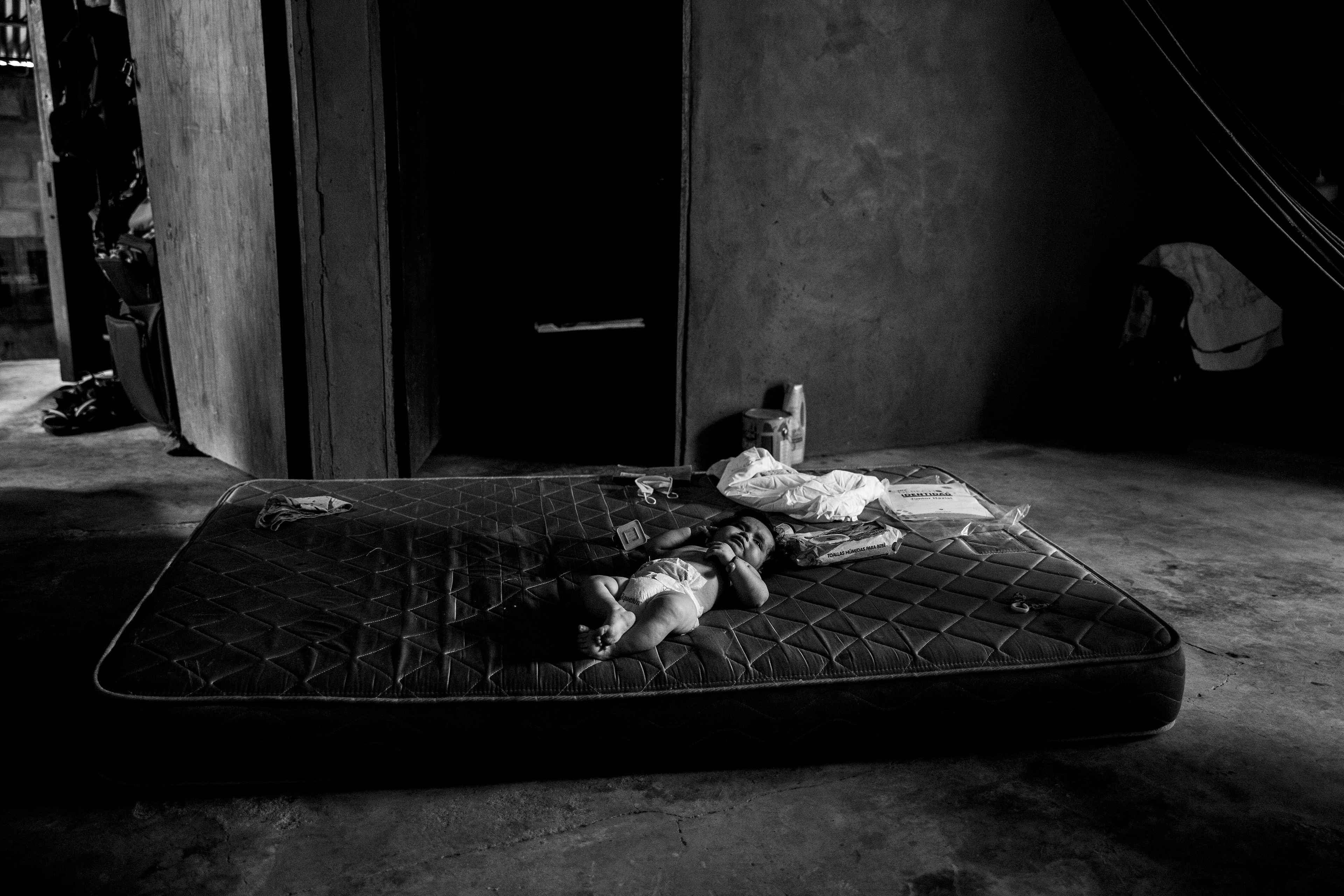 Andrés was born while his mother was detained in Izalco Prison in Sonsonate, where he spent the first five months of his life. Andrés left Izalco prison on May 29, 2023, with a back covered in scabies, caused by dampness and dirt.